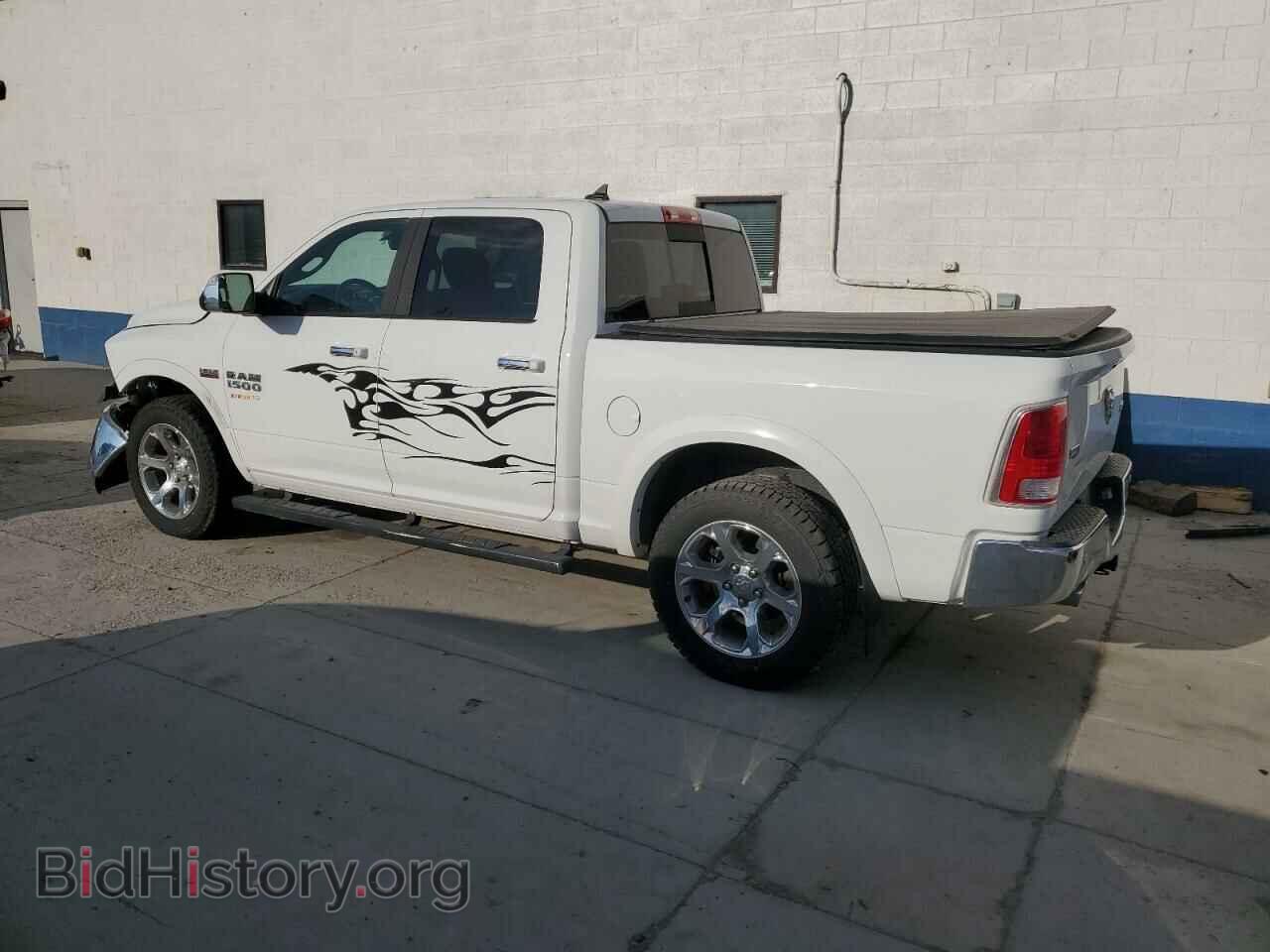 2017 RAM 1500 - VIN: 1C6RR7NTXHS567249 - Фото 2