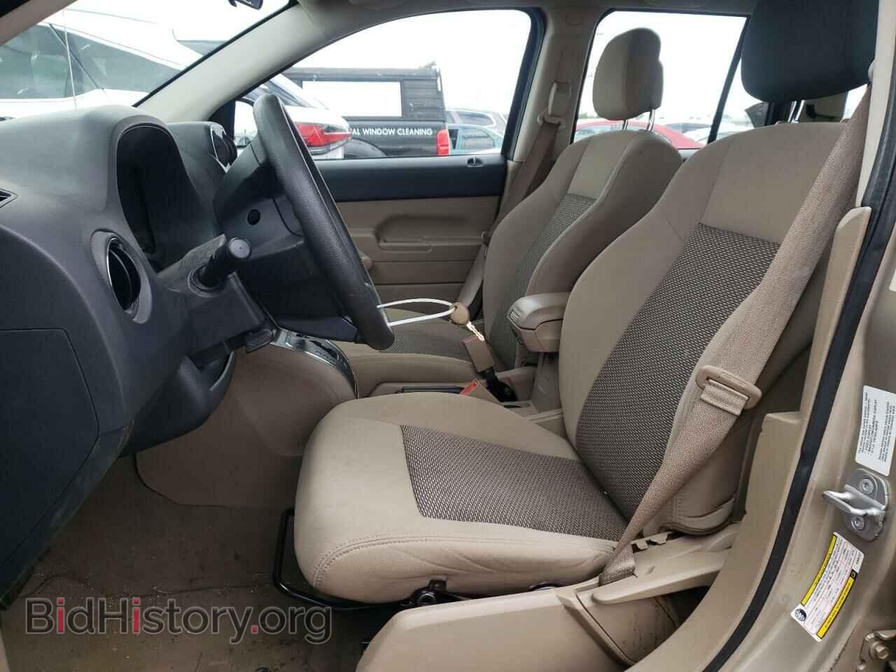 2010 JEEP COMPASS - VIN: 1J4NT4FB8AD505107 - Фото 7