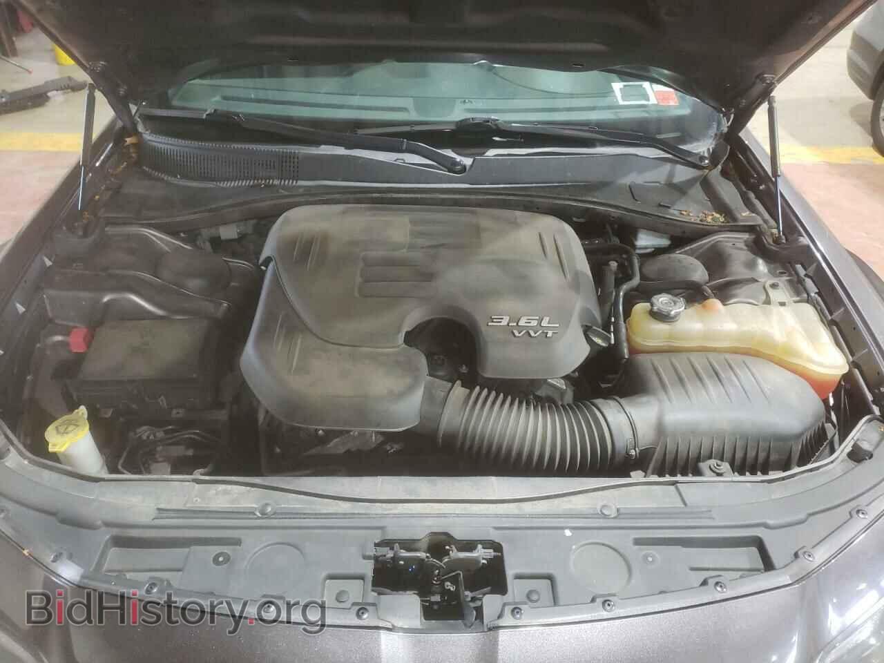 2017 CHRYSLER 300 - VIN: 2C3CCAGG3HH529984 - Фото 11