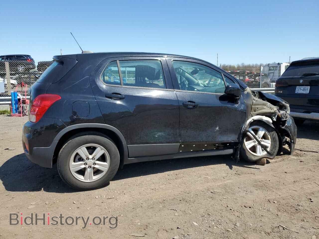 2019 CHEVROLET TRAX - VIN: 3GNCJNSB3KL323655 - Photo 3