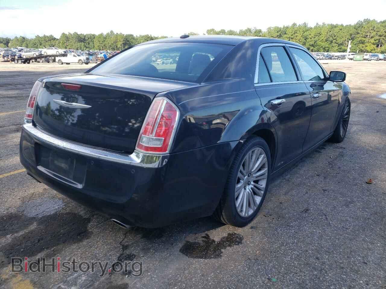 2013 CHRYSLER 300 - VIN: 2C3CCAET8DH662010 - Фото 4