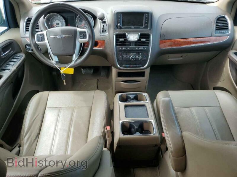 2016 Chrysler MINIVAN (VIN 2C4RC1BG4GR156329) — фото 8 из 13