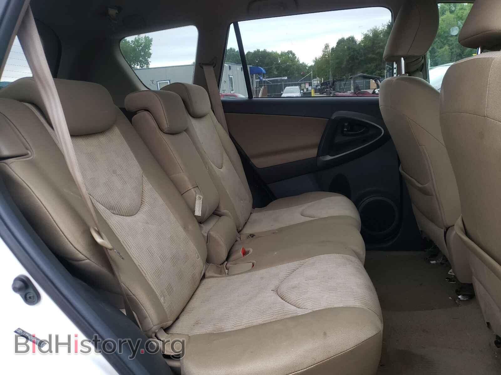 2011 TOYOTA RAV4 - VIN: 2T3BF4DV4BW142273 - Фото 6