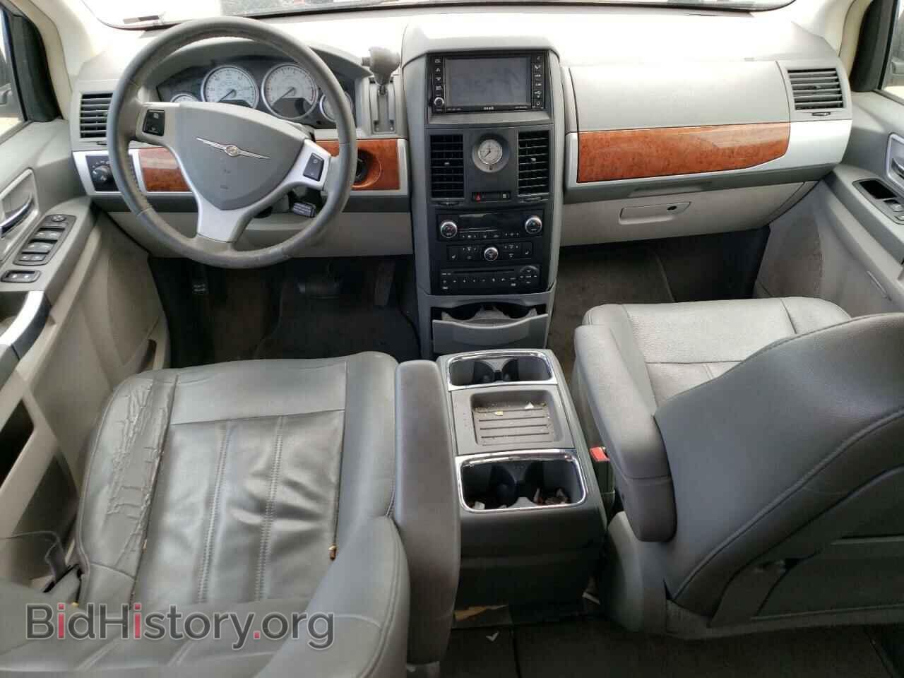 2008 CHRYSLER MINIVAN - VIN: 2A8HR54P38R684582 - Фото 8