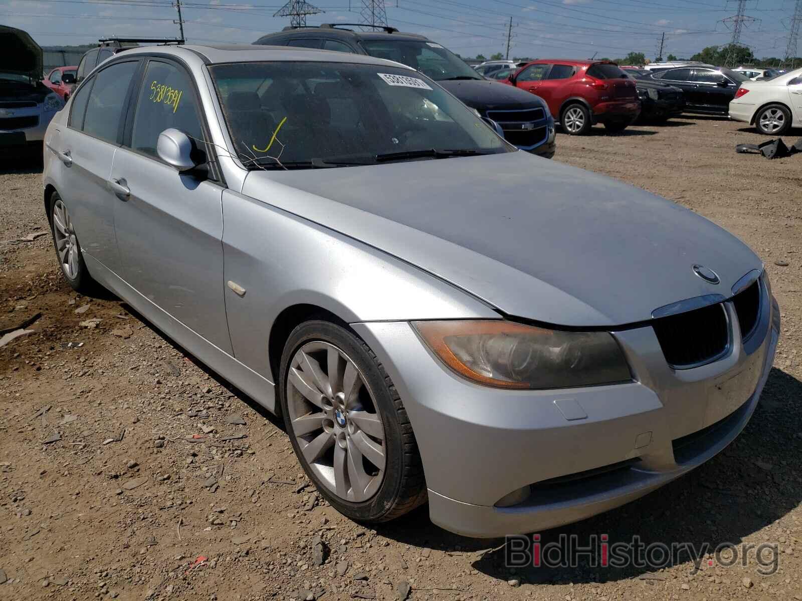 Photo WBAVA37517NE28873 - BMW 3 SERIES 2007