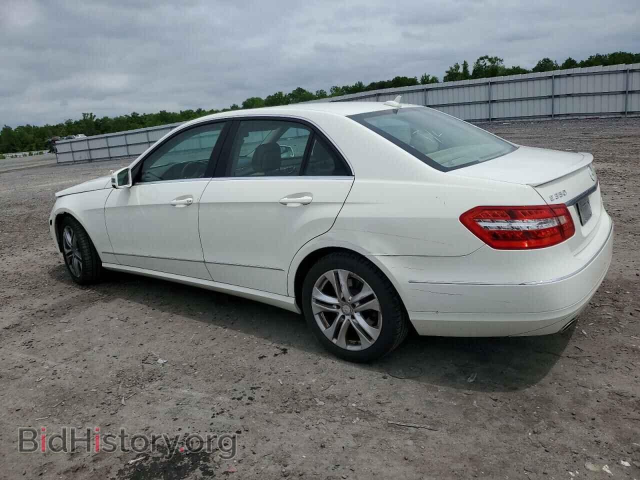 2011 MERCEDES-BENZ E-CLASS - VIN: WDDHF8HB0BA435965 - Фото 2