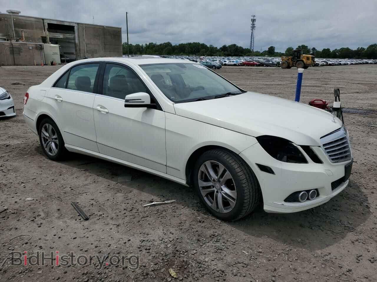 2011 MERCEDES-BENZ E-CLASS - VIN: WDDHF8HB0BA435965 - Фото 4