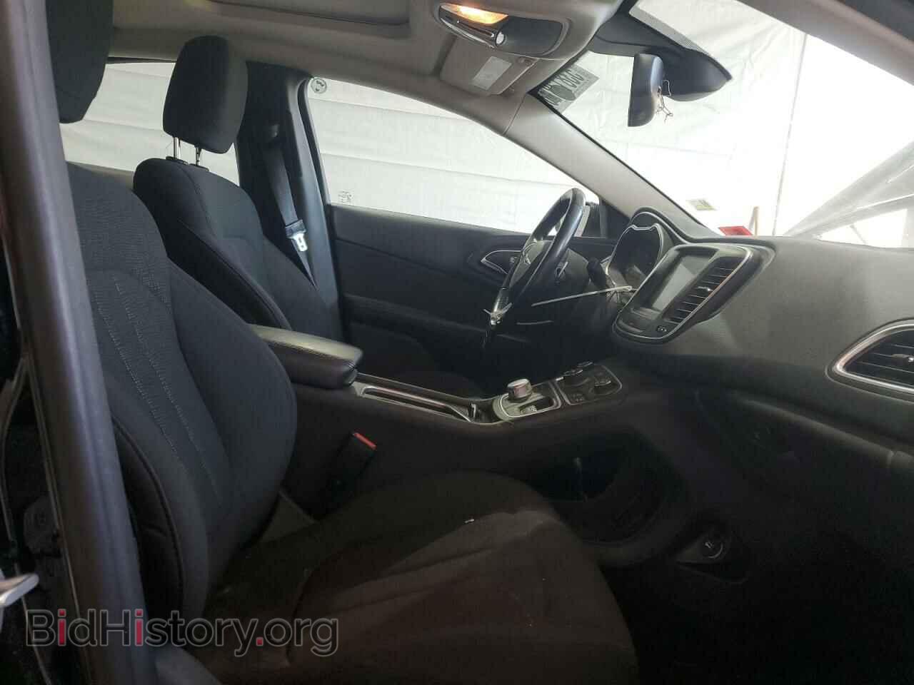 2016 CHRYSLER 200 - VIN: 1C3CCCAG0GN119640 - Фото 7