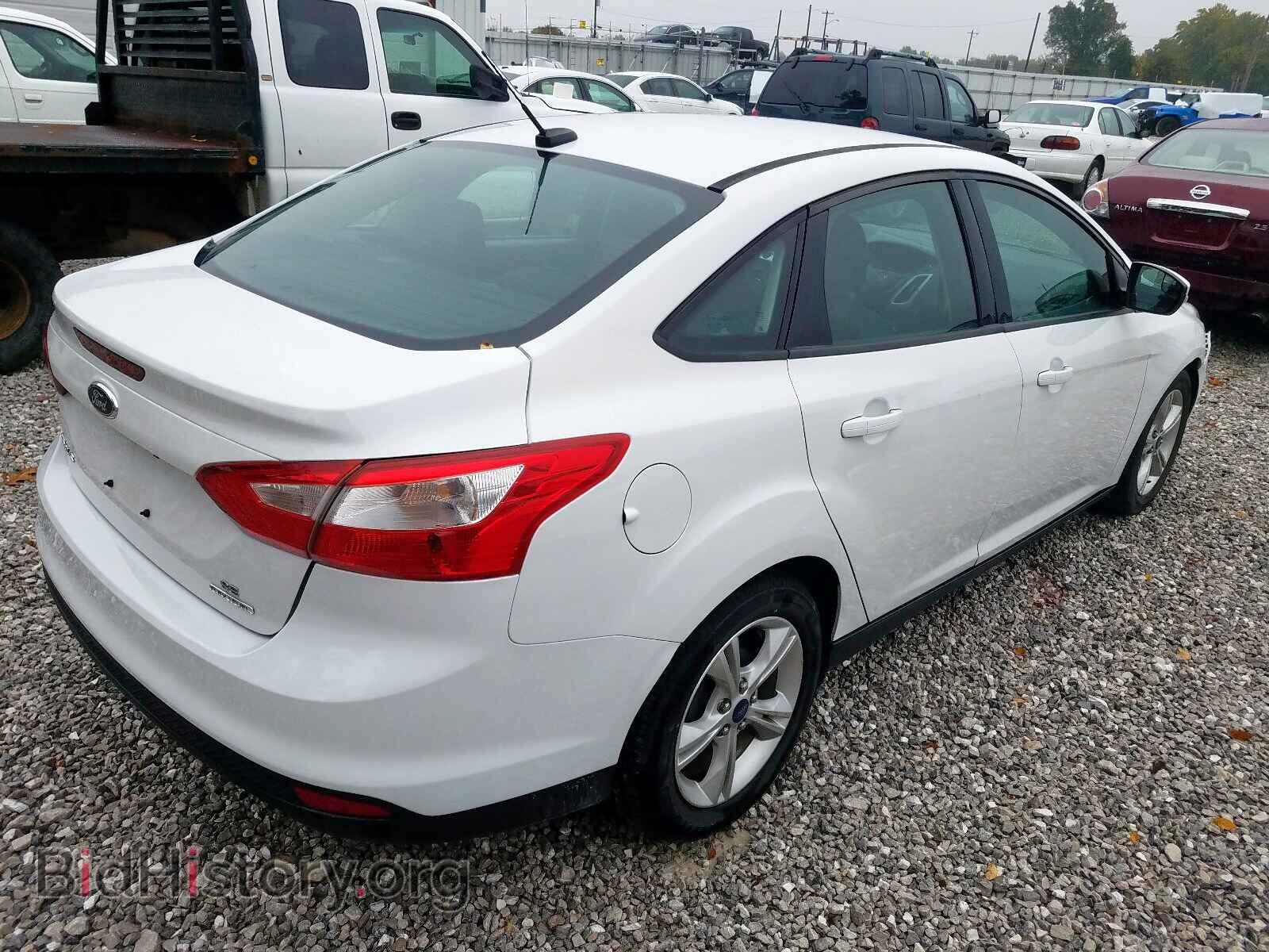 2014 FORD FOCUS SE - VIN: 1FADP3F27EL454846 - Фото 4