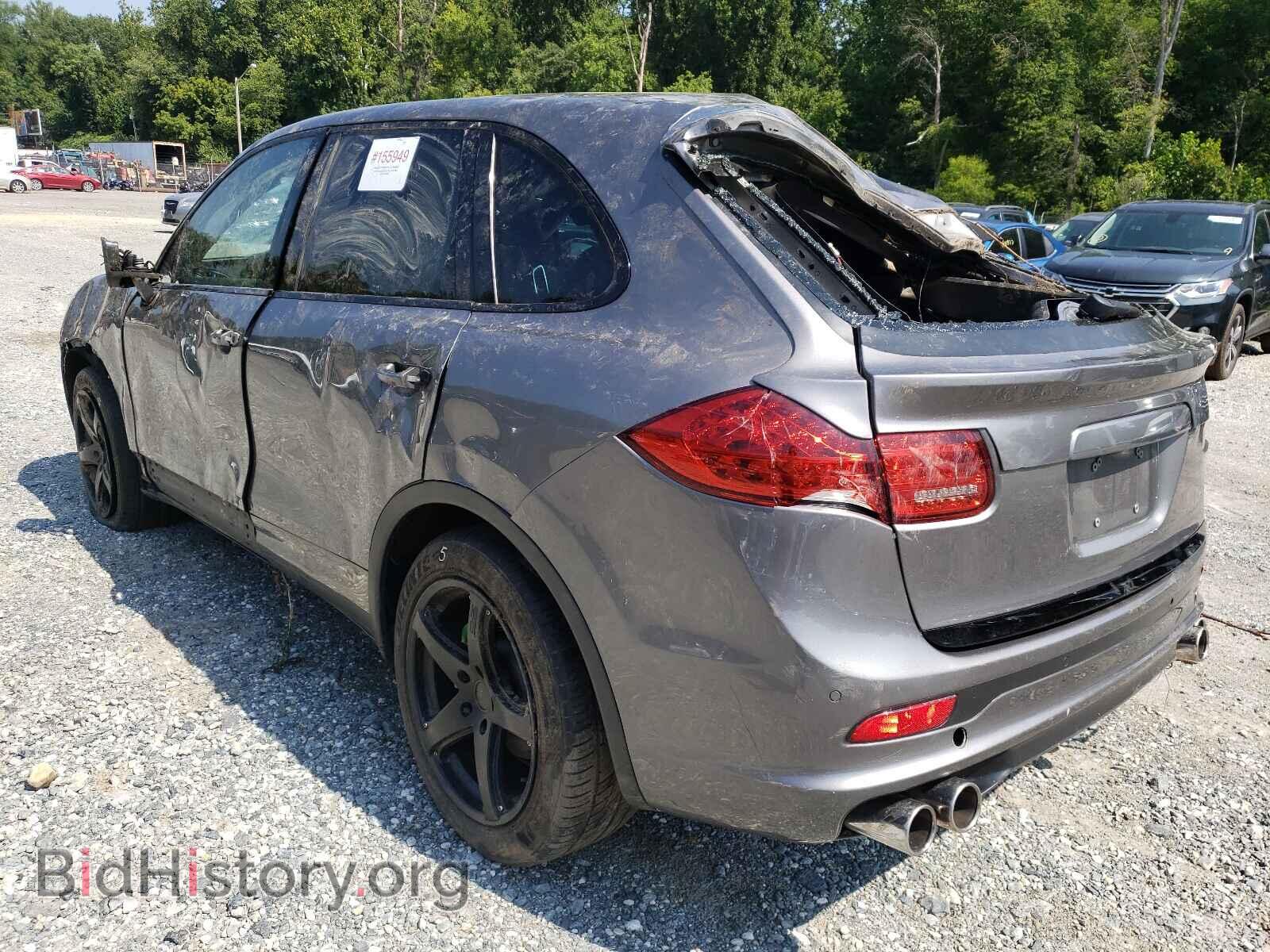 2011 PORSCHE CAYENNE - VIN: WP1AB2A22BLA48822 - Фото 3
