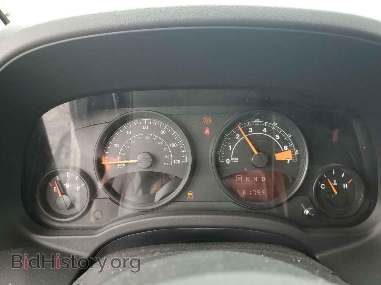 2016 JEEP COMPASS - VIN: 1C4NJDBB4GD535568 - Фото 9
