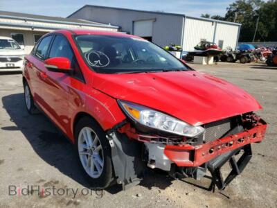 2017 Ford FOCUS Focus SE, red — VIN 1FADP3FE0HL243728, Copart