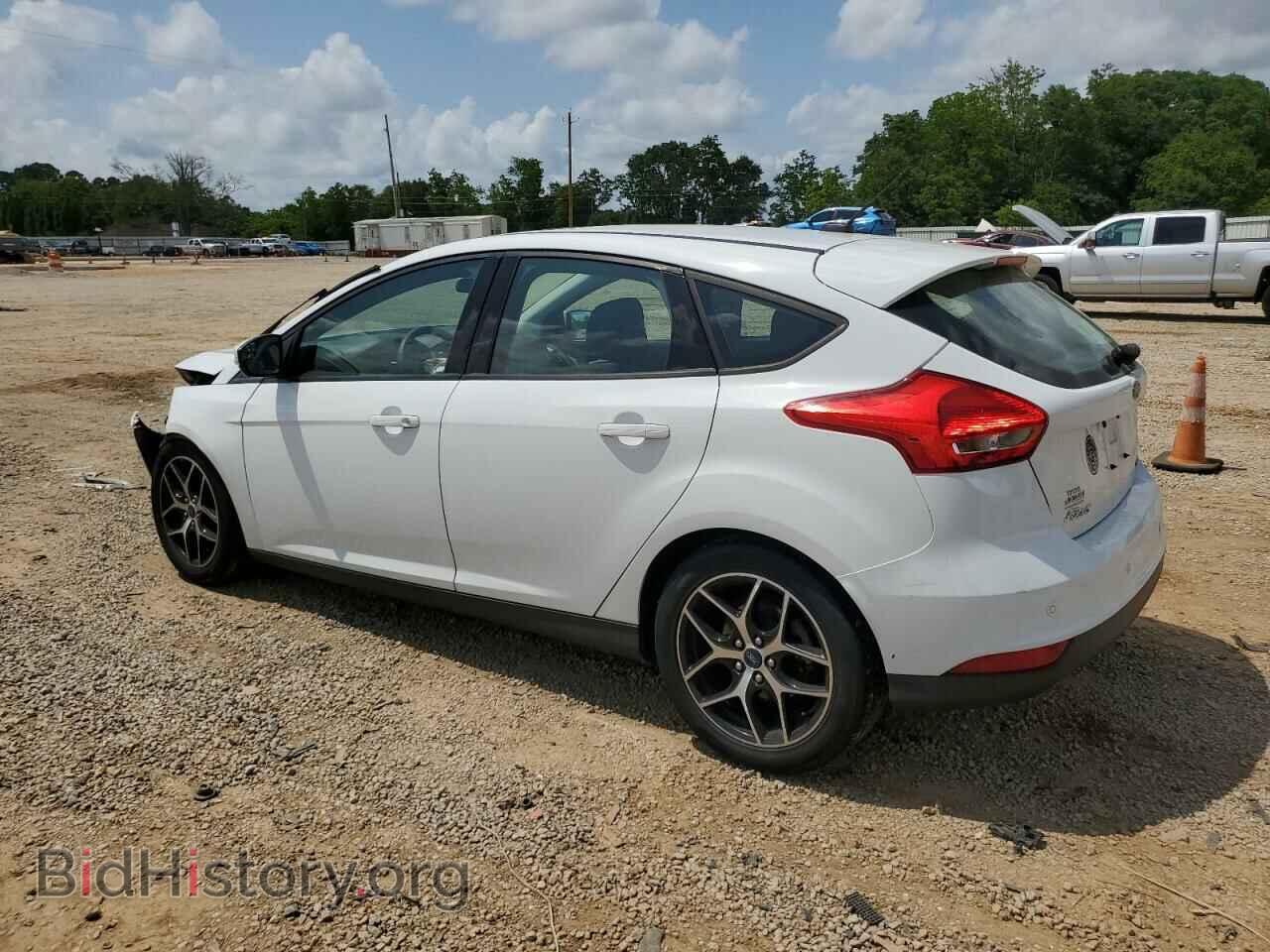 2017 FORD FOCUS - VIN: 1FADP3M25HL224925 - Фото 2