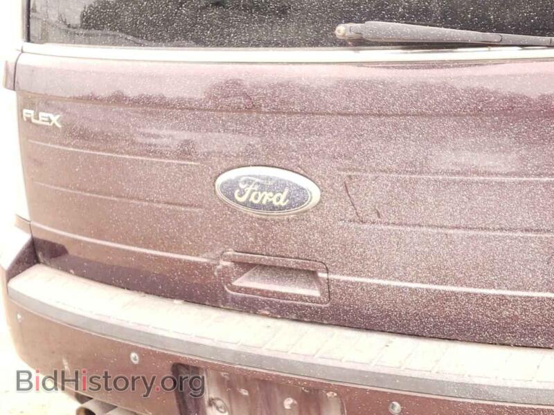 2011 Ford FLEX (VIN 2FMHK6CC8BBD05393) — photo 9 of 10