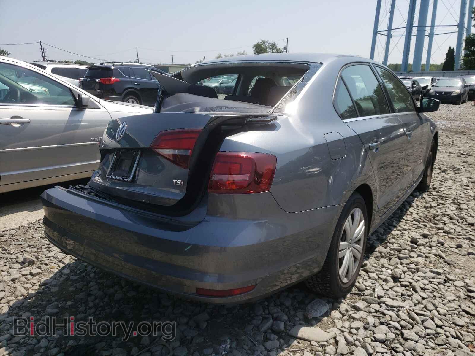 2017 VOLKSWAGEN JETTA - VIN: 3VW2B7AJXHM394664 - Фото 4