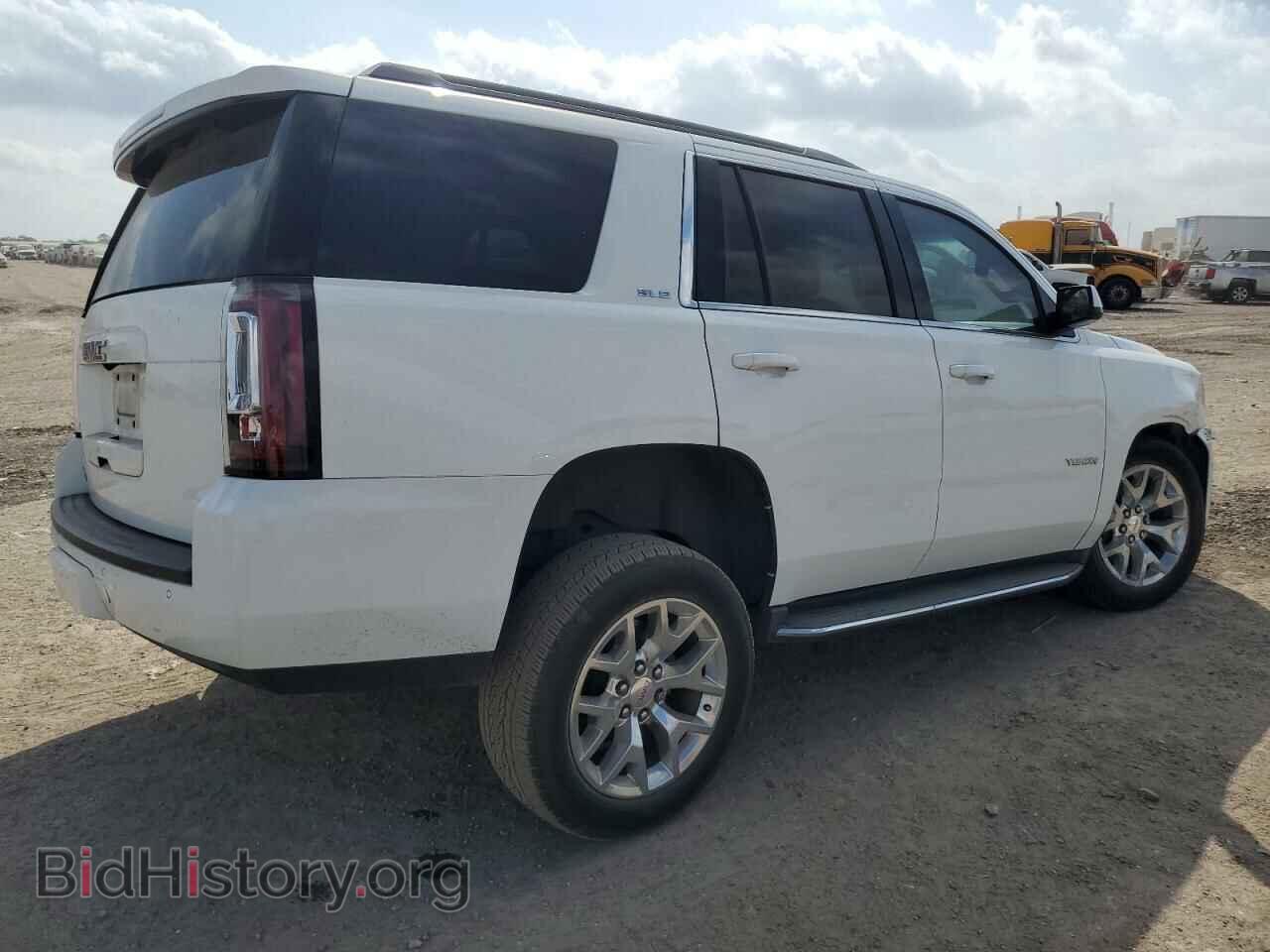 2017 GMC YUKON - VIN: 1GKS1AKC5HR147882 - Фото 3