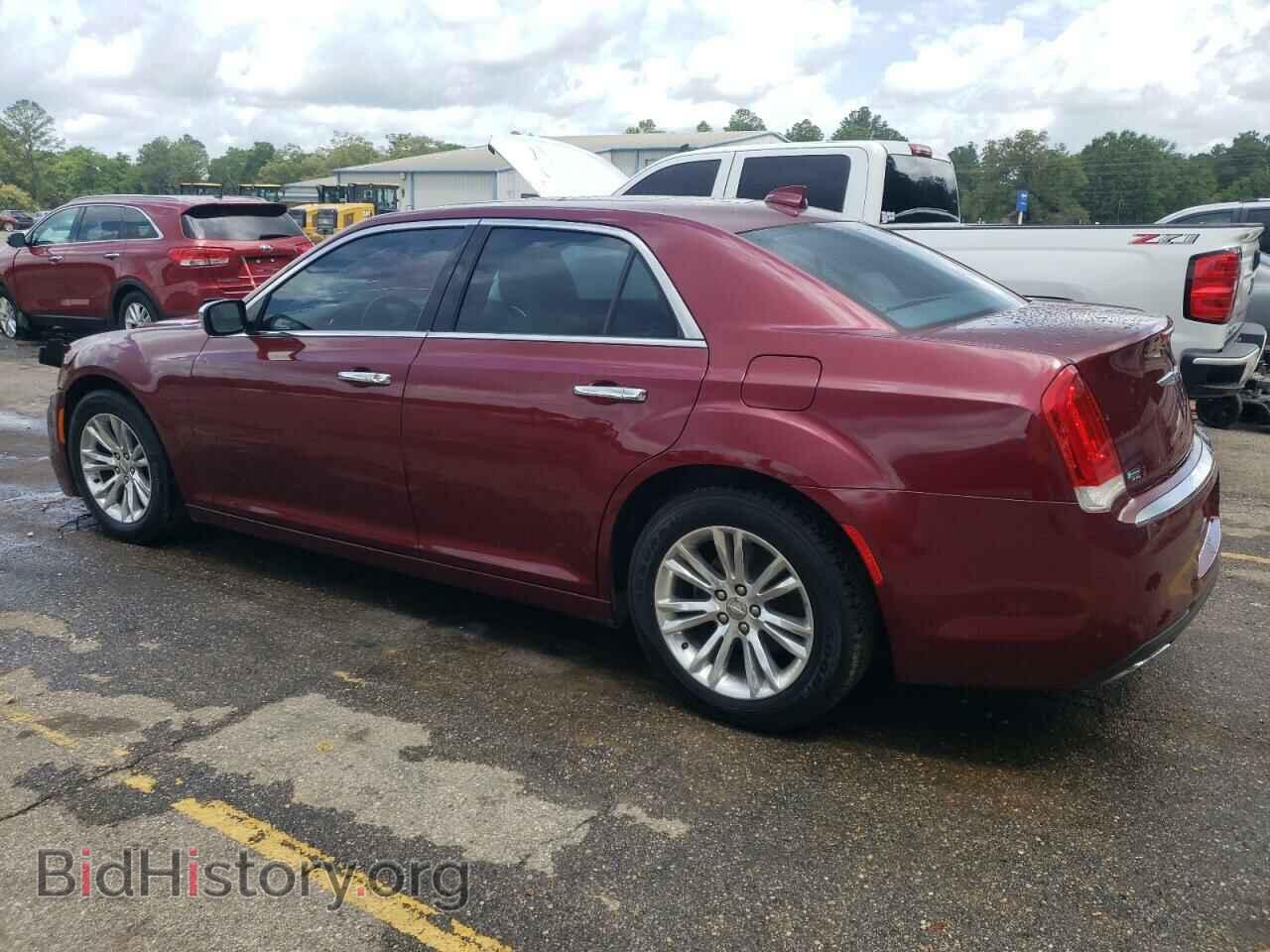 2016 CHRYSLER 300 - VIN: 2C3CCAEG0GH352330 - Фото 2