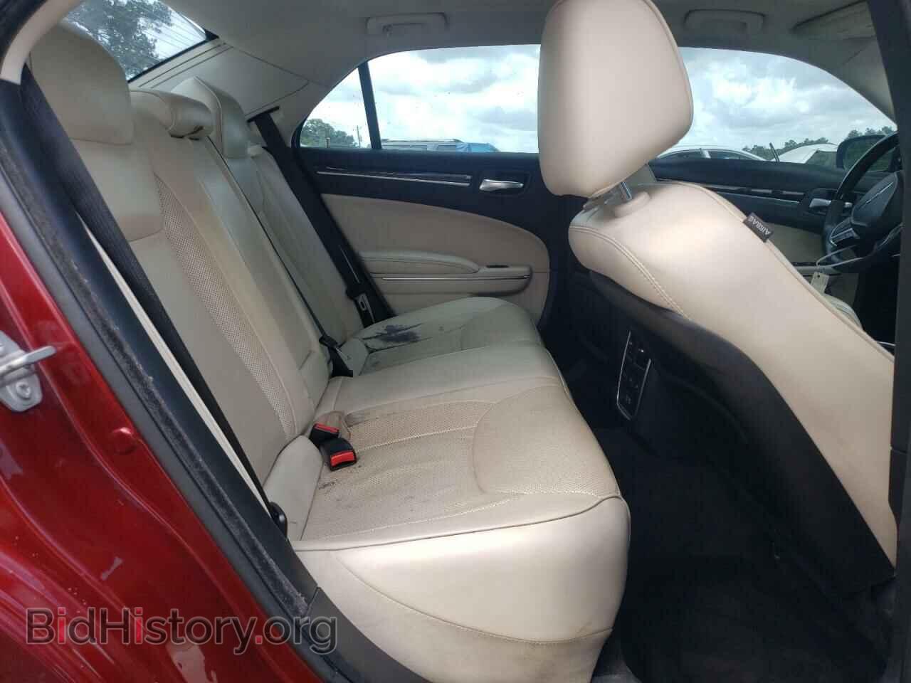 2016 CHRYSLER 300 - VIN: 2C3CCAEG0GH352330 - Фото 10