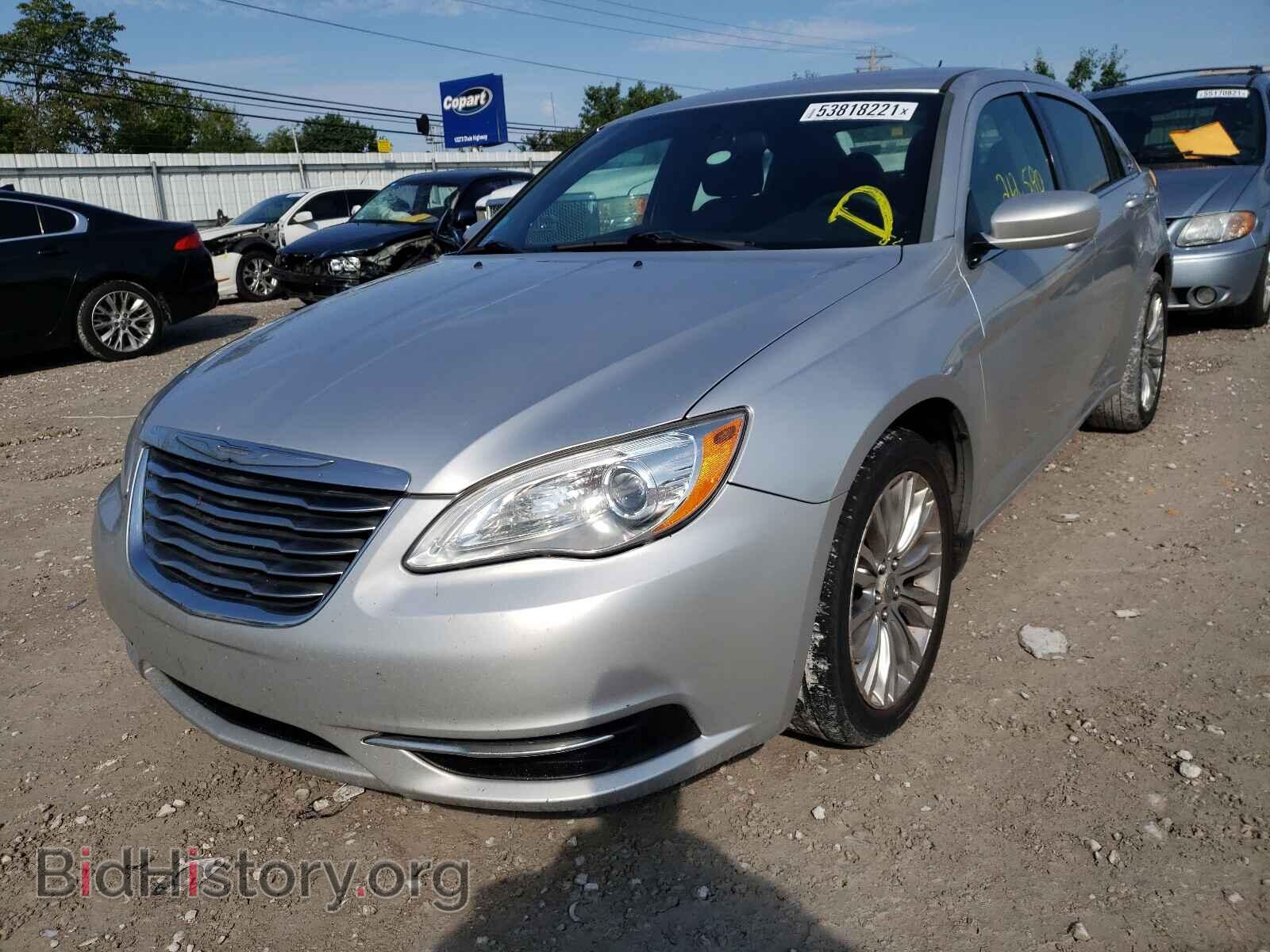 2012 CHRYSLER 200 - VIN: 1C3CCBAB4CN282123 - Фото 2