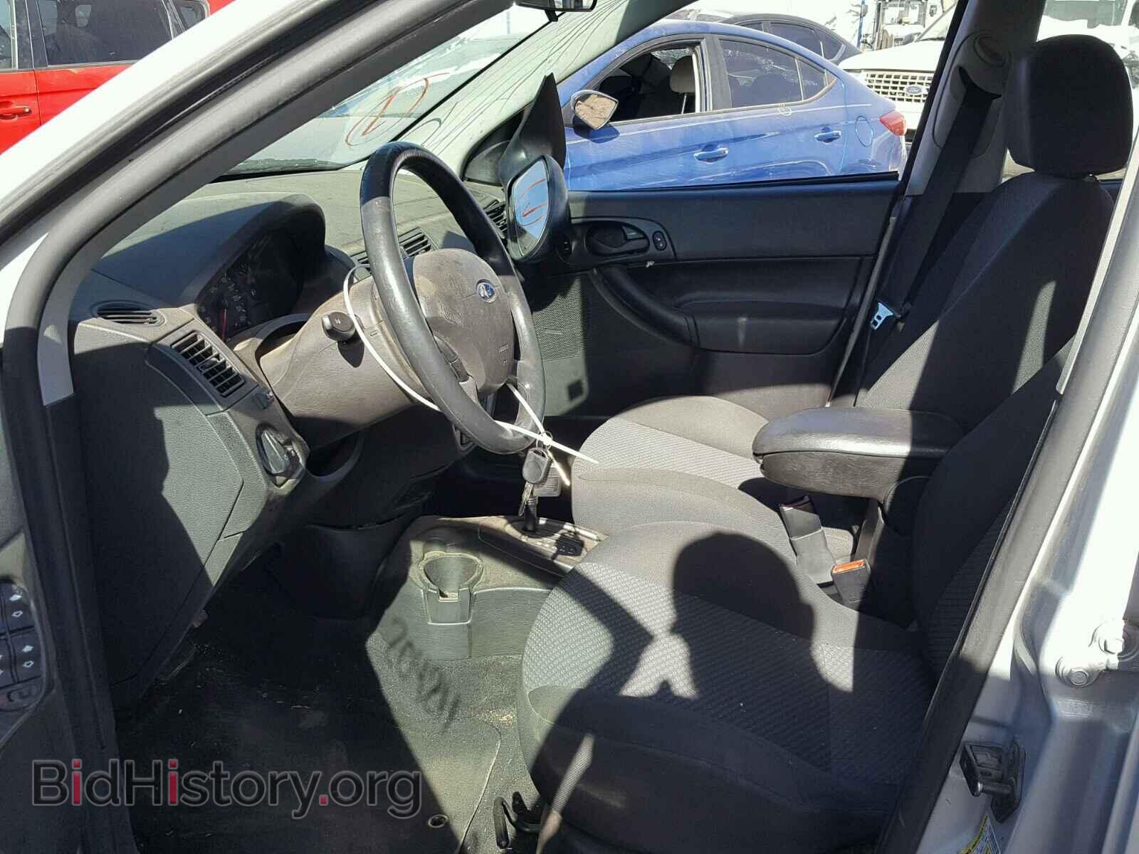 2006 FORD FOCUS - VIN: 1FAFP37N36W205803 - Фото 3
