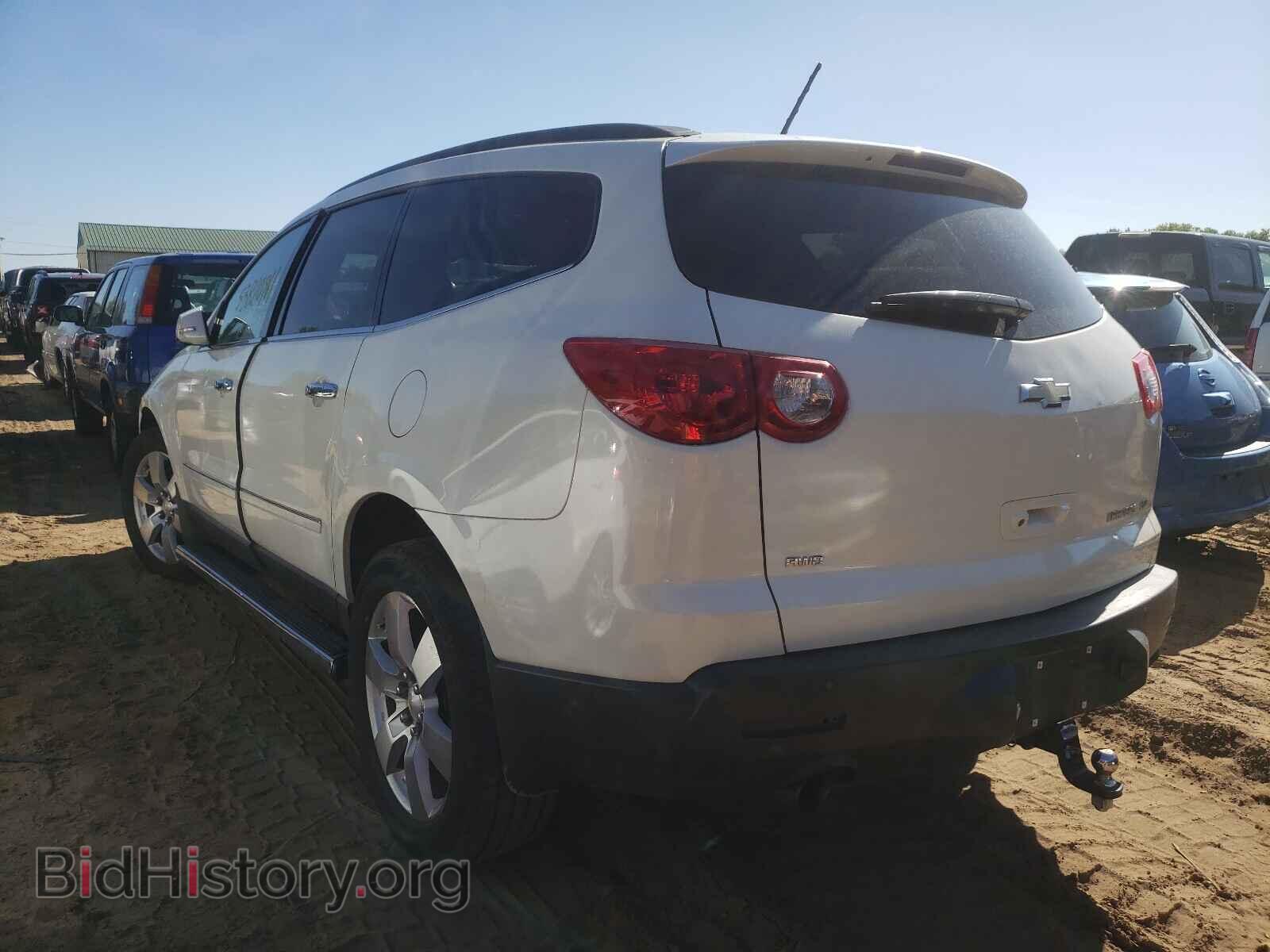 2012 CHEVROLET TRAVERSE - VIN: 1GNKVLED3CJ210315 - Фото 3