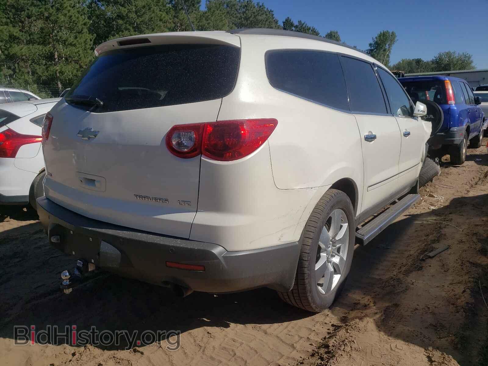 2012 CHEVROLET TRAVERSE - VIN: 1GNKVLED3CJ210315 - Фото 4