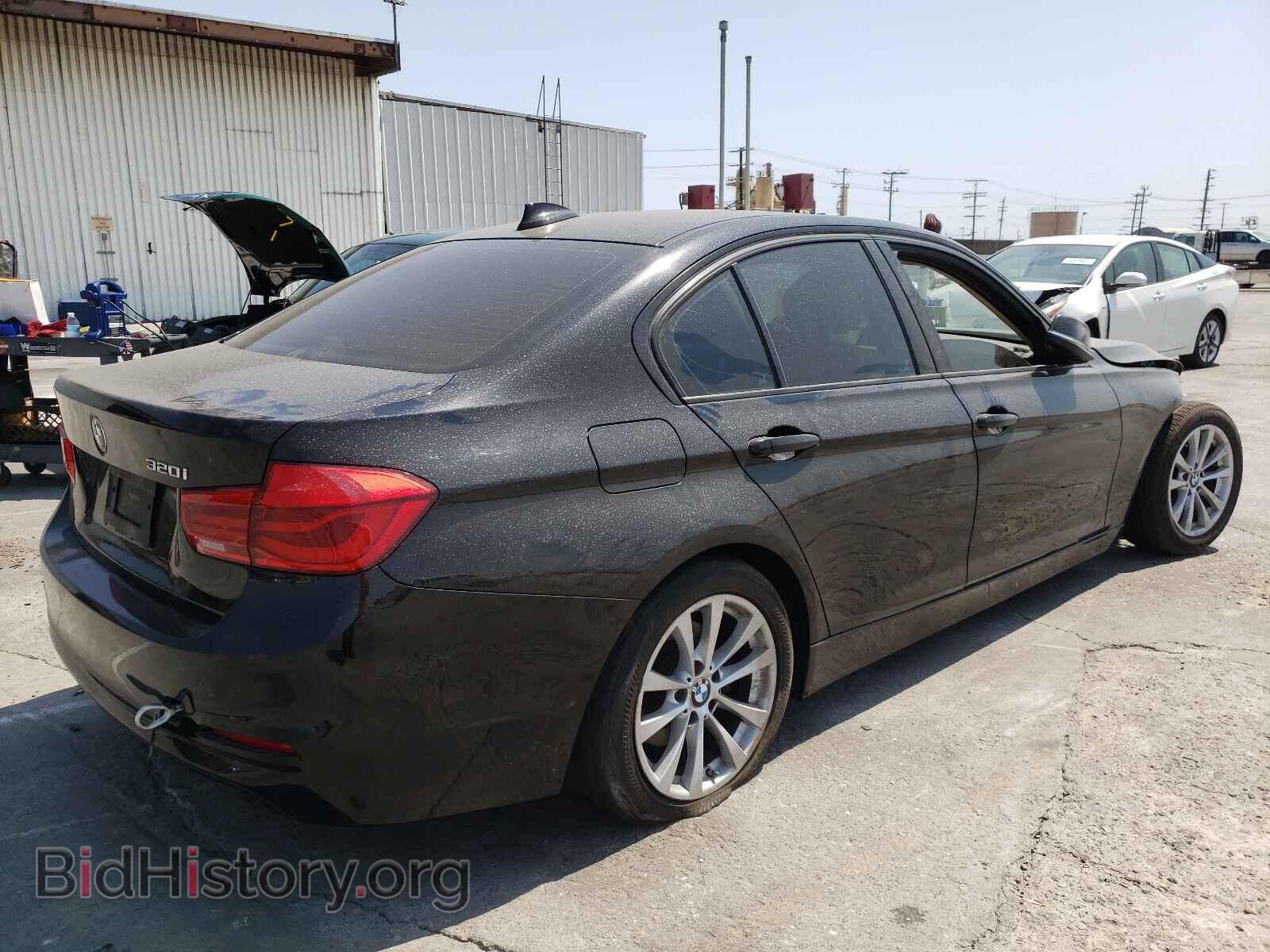 2016 BMW 3 SERIES - VIN: WBA8A9C51GK616992 - Фото 4