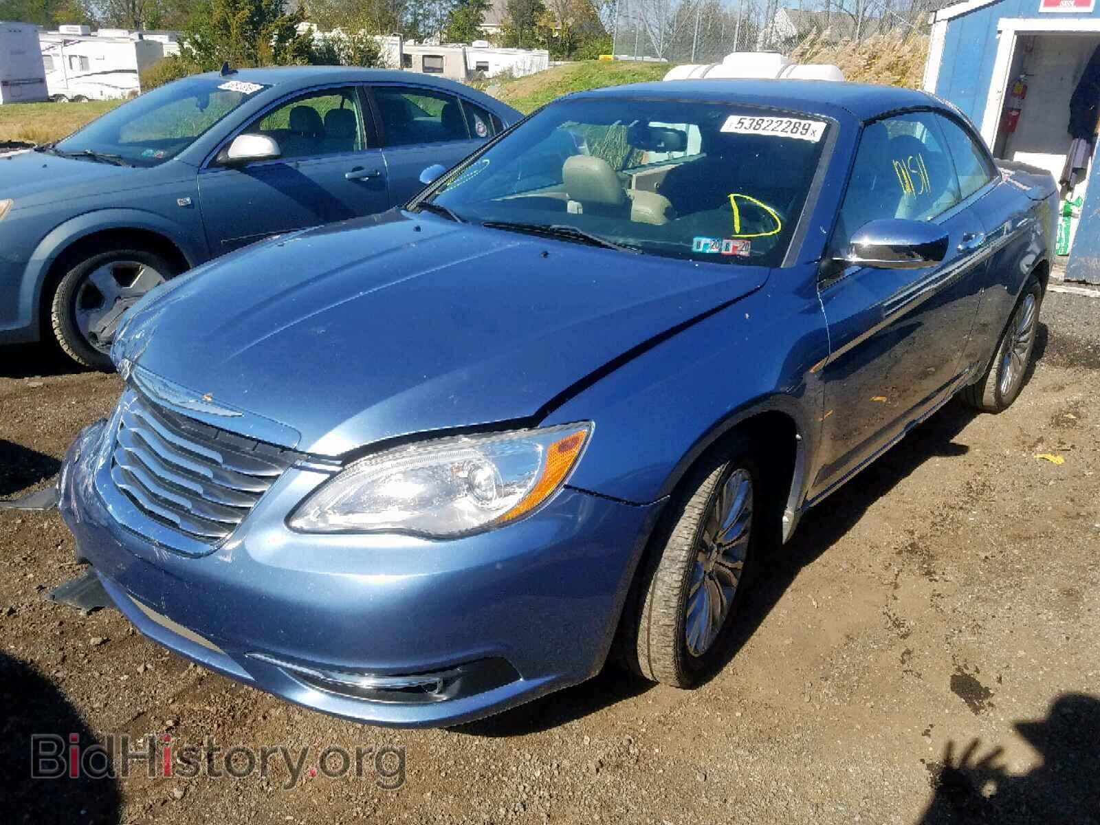 2011 CHRYSLER 200 - VIN: 1C3BC7EGXBN546149 - Фото 2