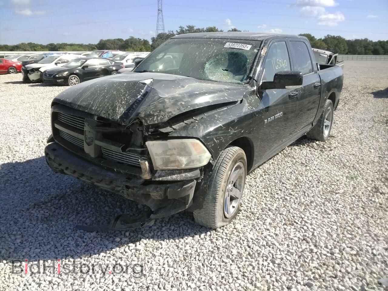 2011 DODGE RAM 1500 - VIN: 1D7RB1CT1BS550821 - Фото 2