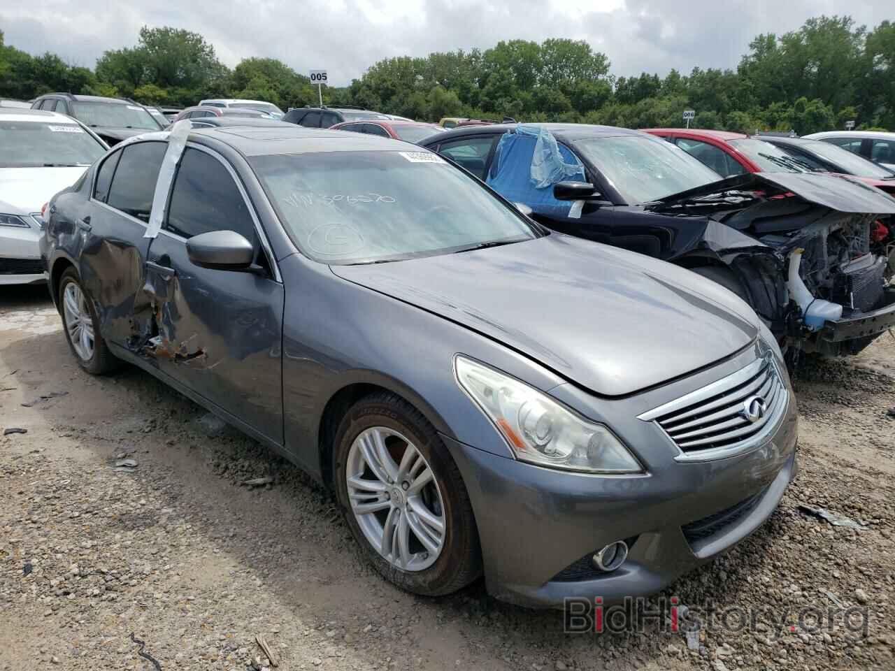 Photo JN1C6VAP3DM306270 - INFINITI G37 2013