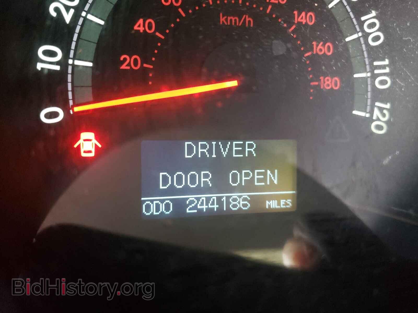 2011 TOYOTA SEQUOIA - VIN: 5TDYY5G15BS035253 - Фото 8