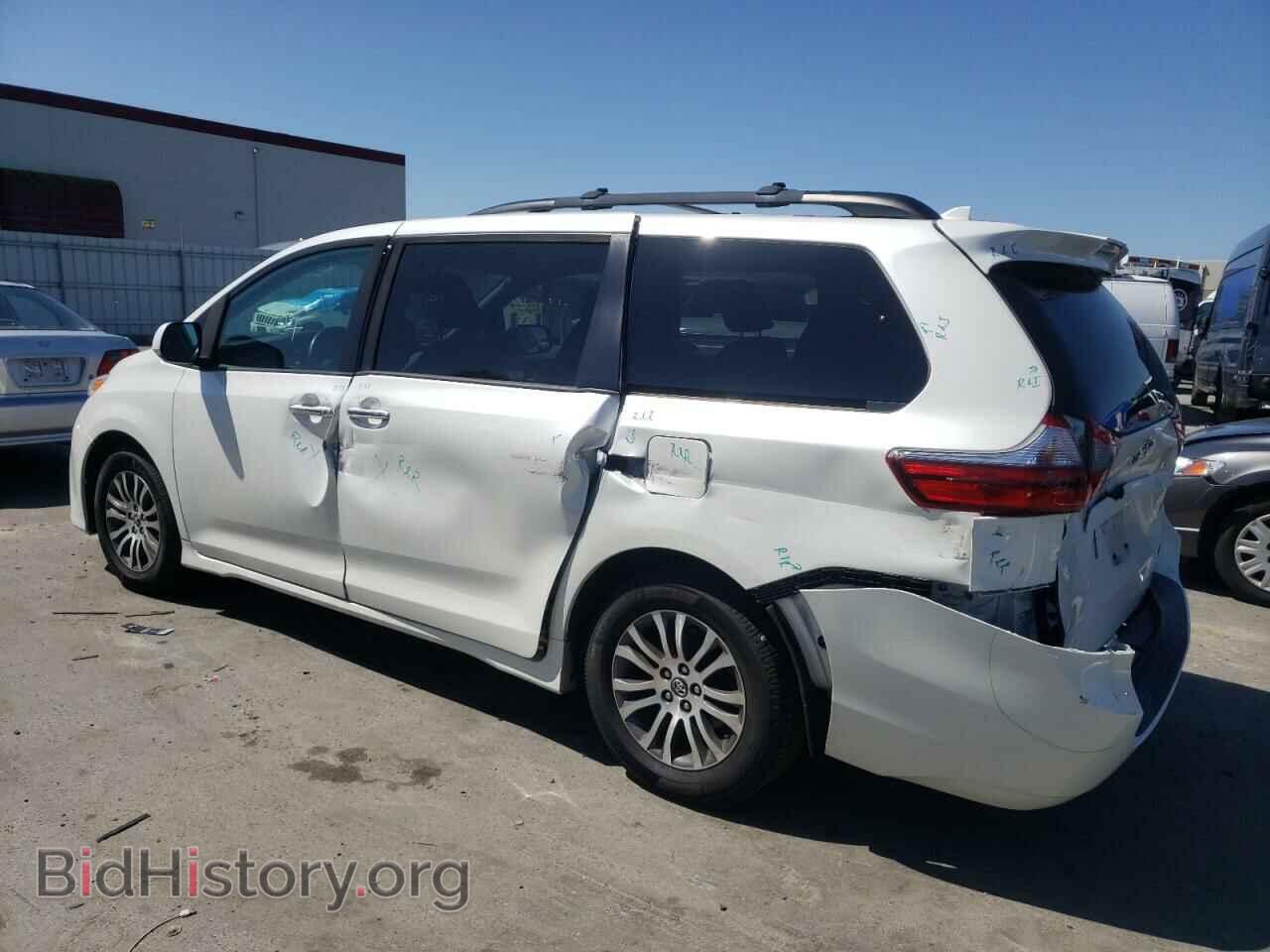 2020 TOYOTA All Models - VIN: 5TDYZ3DC7LS048868 - Фото 2