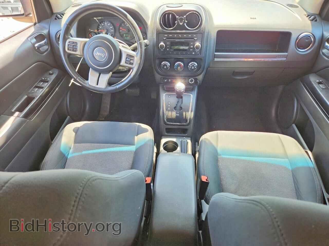 2012 JEEP COMPASS - VIN: 1C4NJDEB5CD664747 - Photo 8