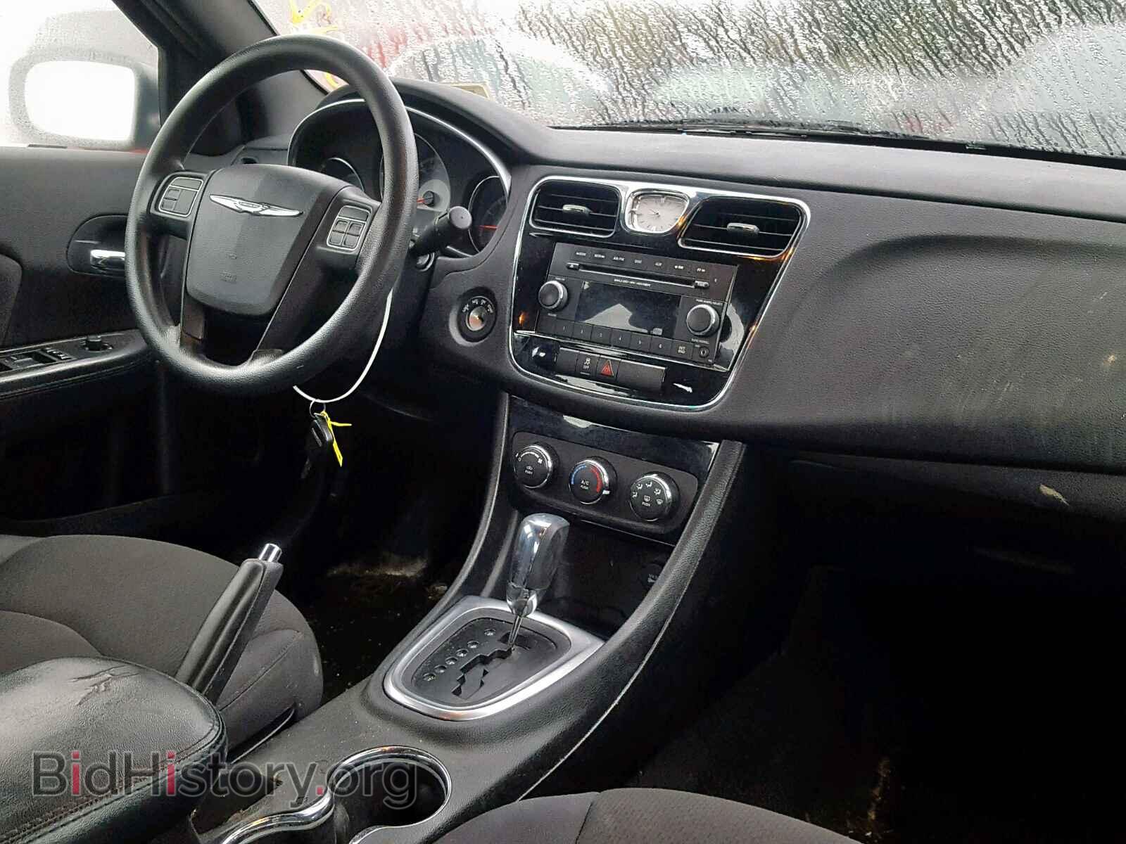 2012 CHRYSLER 200 - VIN: 1C3CCBAB3CN295462 - Фото 9