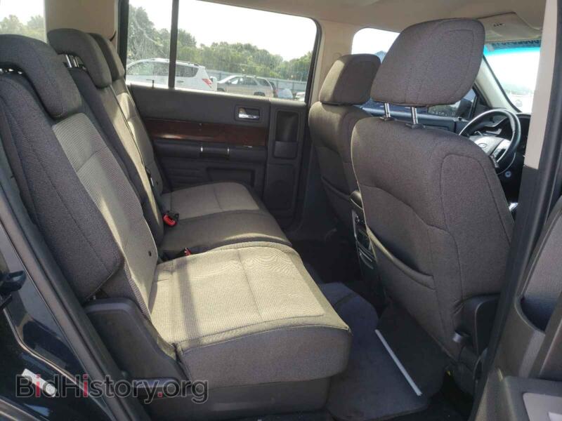 2010 Ford FLEX (VIN 2FMGK5CCXABA81435) — photo 6 of 10