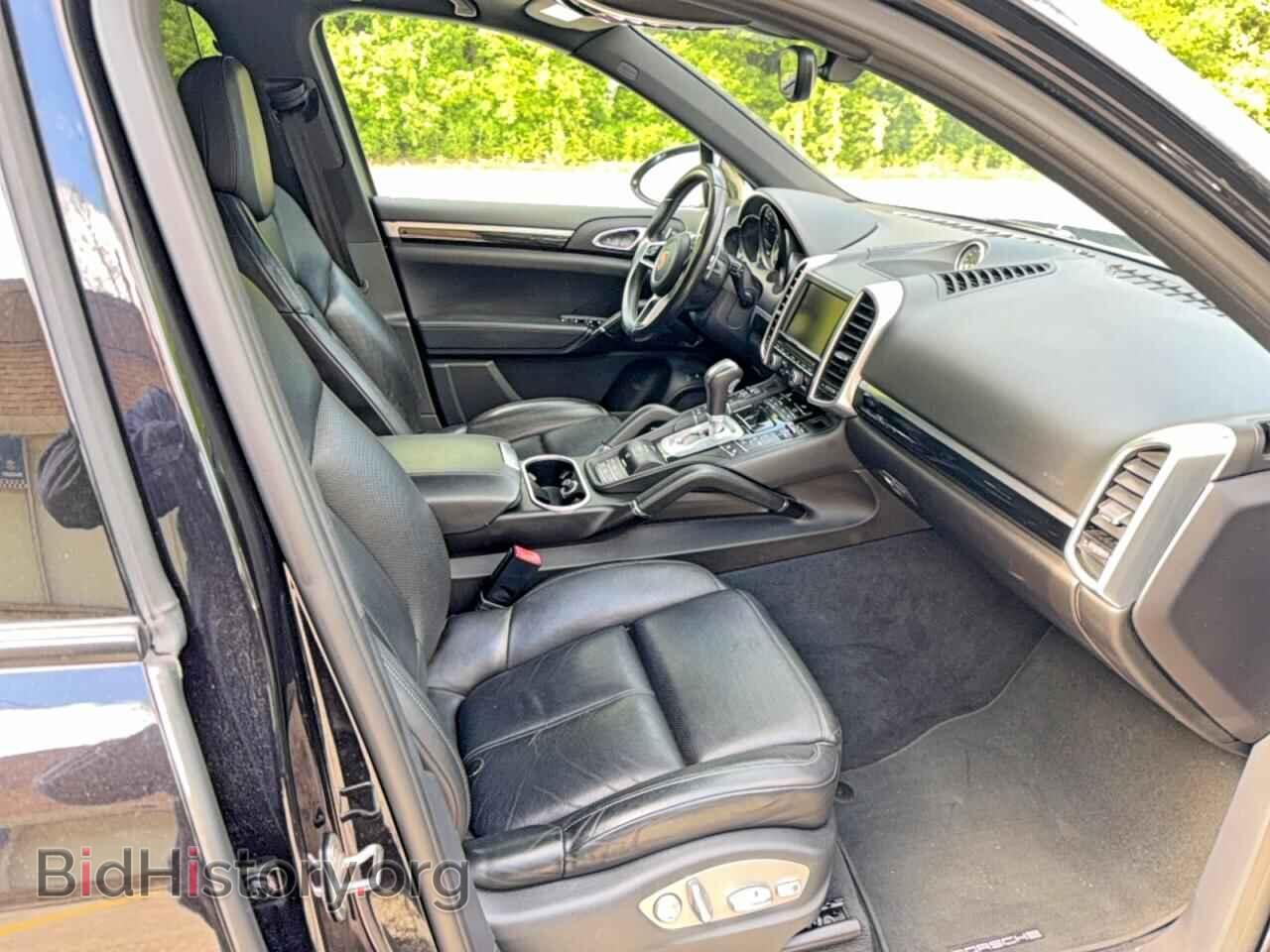 2016 PORSCHE CAYENNE - VIN: WP1AE2A29GLA17811 - Фото 5