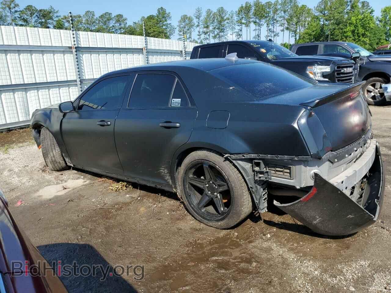 2016 CHRYSLER 300 - VIN: 2C3CCABT2GH212734 - Фото 2