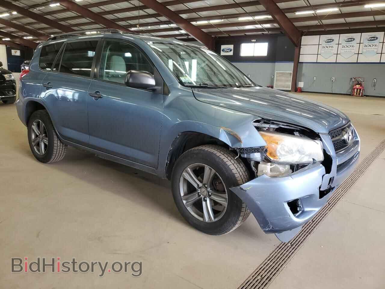 2011 TOYOTA RAV4 - VIN: 2T3BF4DV5BW102820 - Фото 4