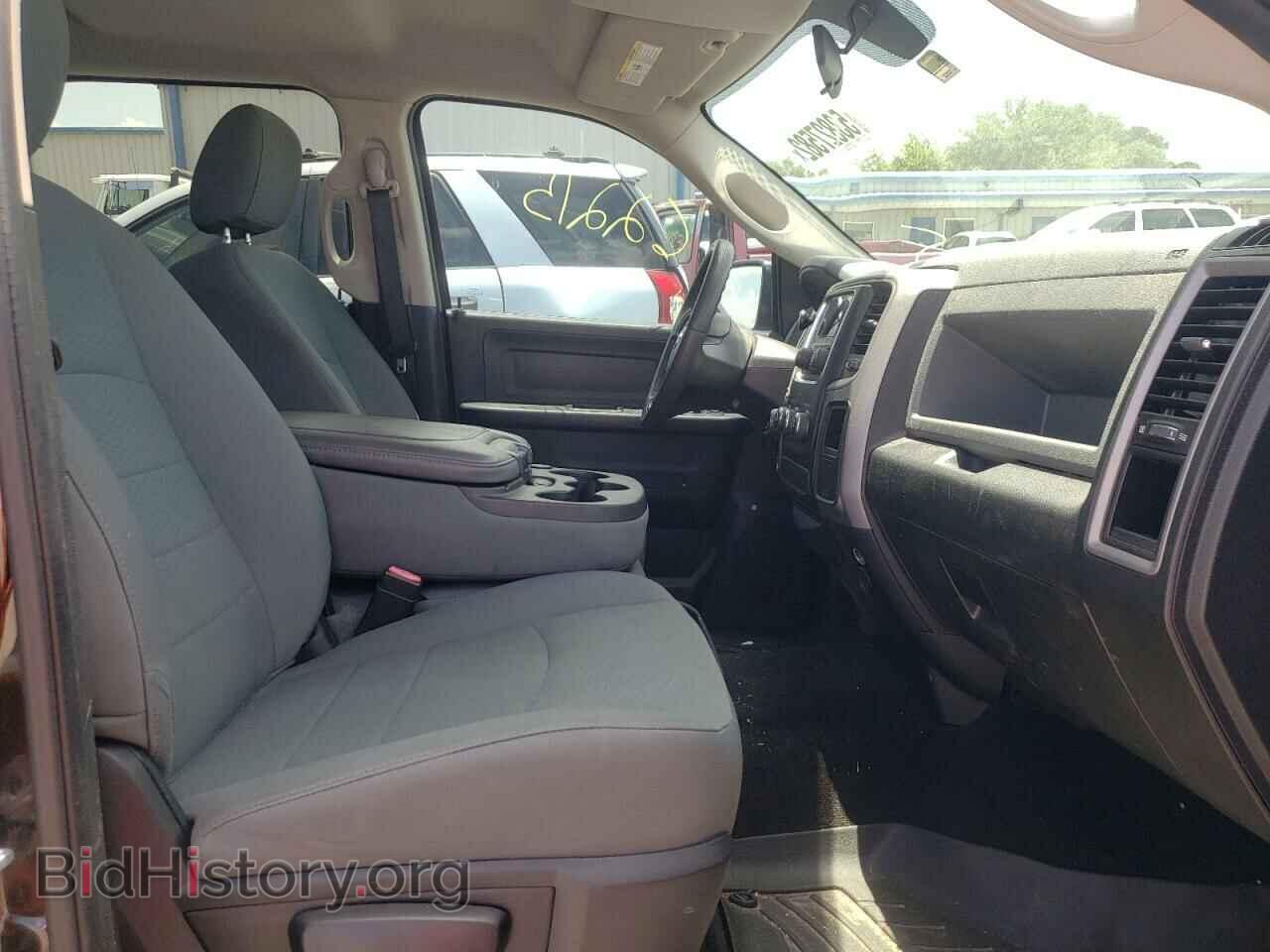 2016 RAM 1500 - VIN: 3C6RR7KTXGG127414 - Фото 5