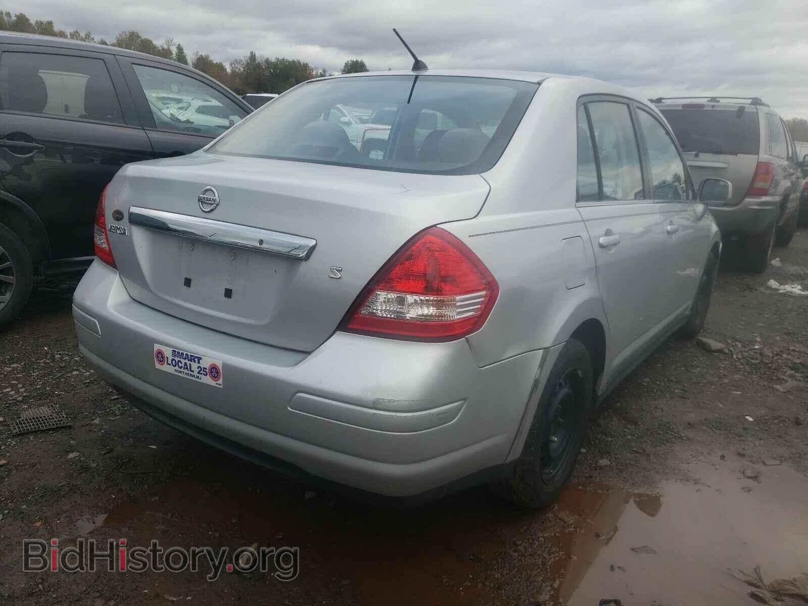 2007 NISSAN VERSA - VIN: 3N1BC11E07L393529 - Фото 4