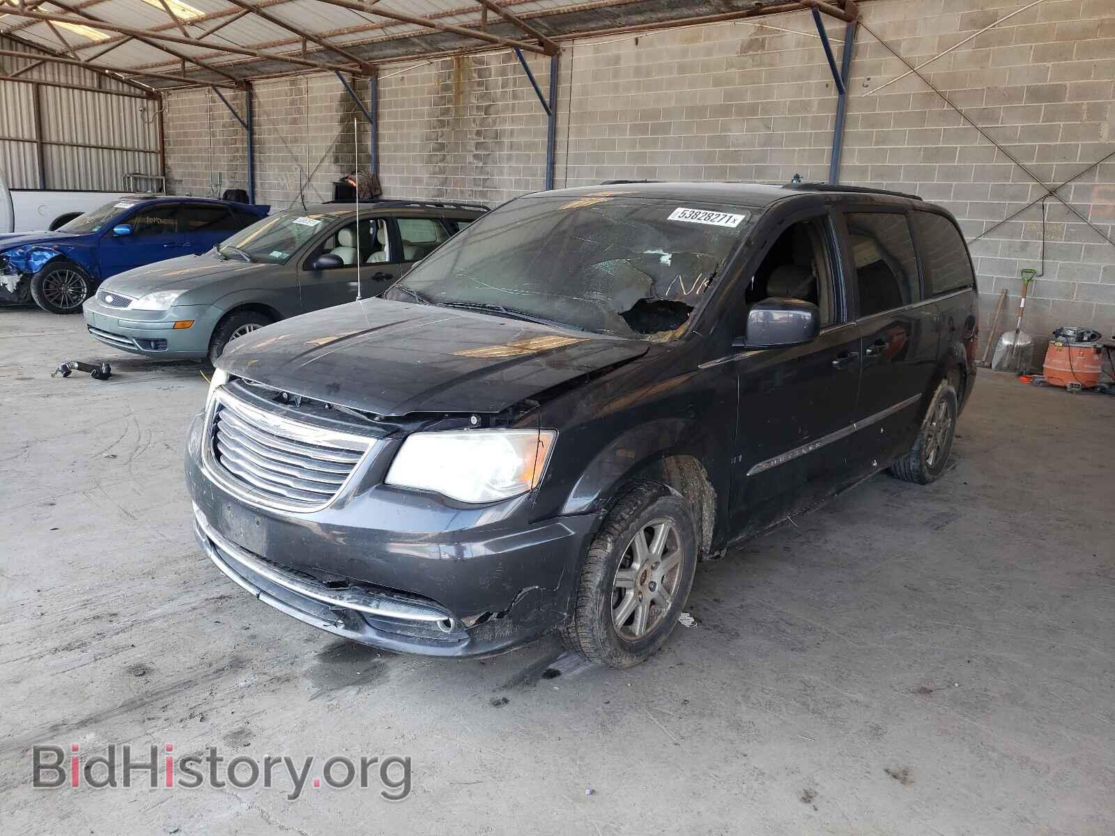 2011 CHRYSLER MINIVAN - VIN: 2A4RR8DG5BR679981 - Photo 2