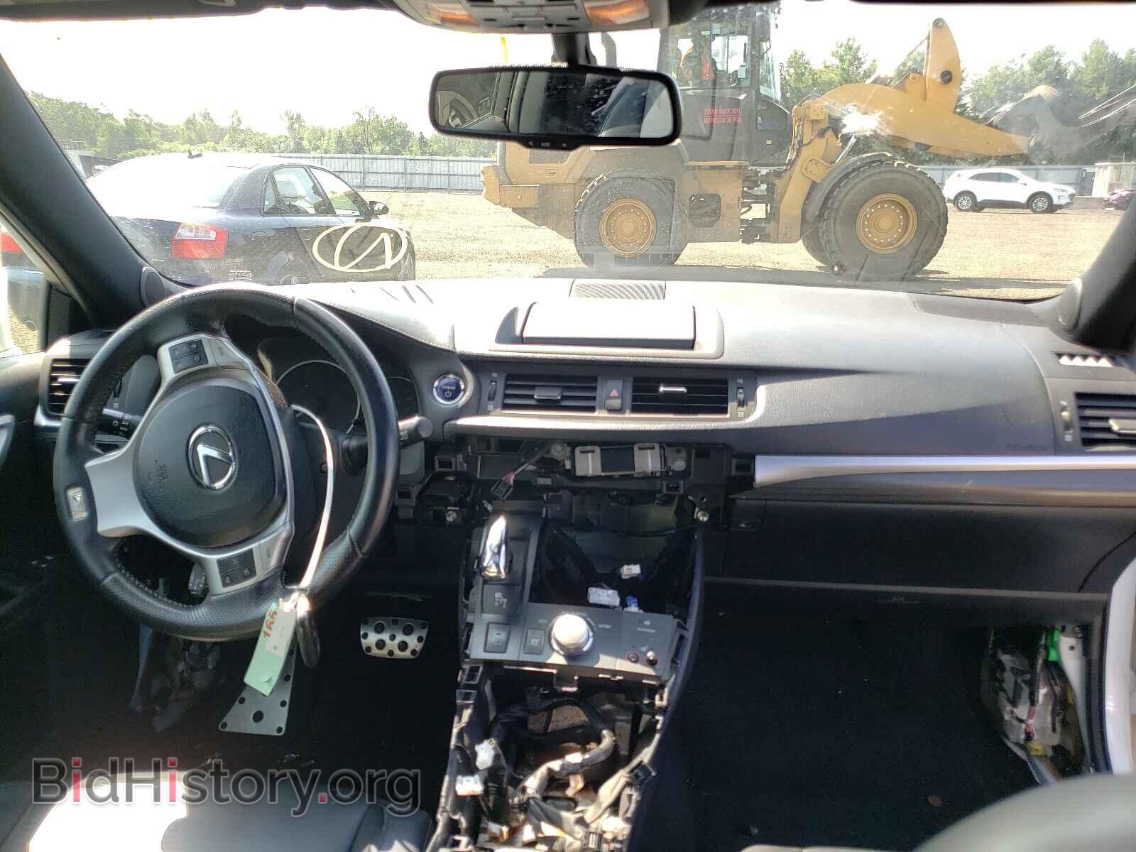 2012 LEXUS CT 200 - VIN: JTHKD5BH9C2052022 - Фото 9
