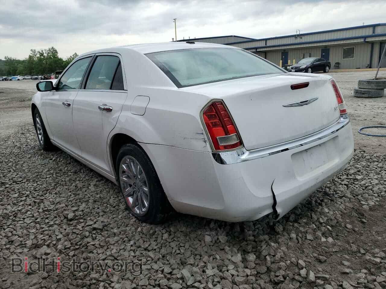 2011 CHRYSLER 300 - VIN: 2C3CA5CG4BH551034 - Фото 2