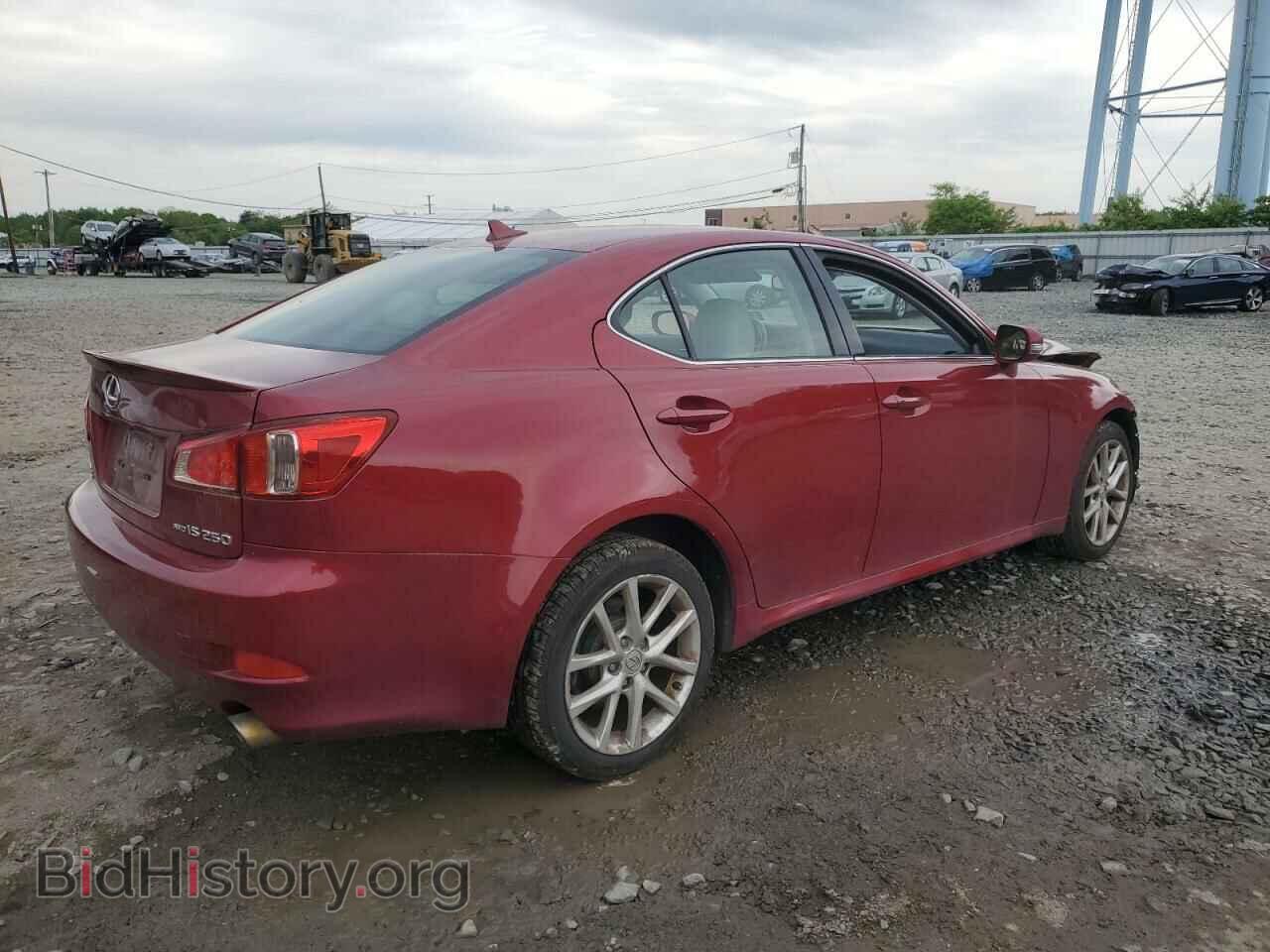 2011 LEXUS IS - VIN: JTHCF5C27B5046015 - Photo 3