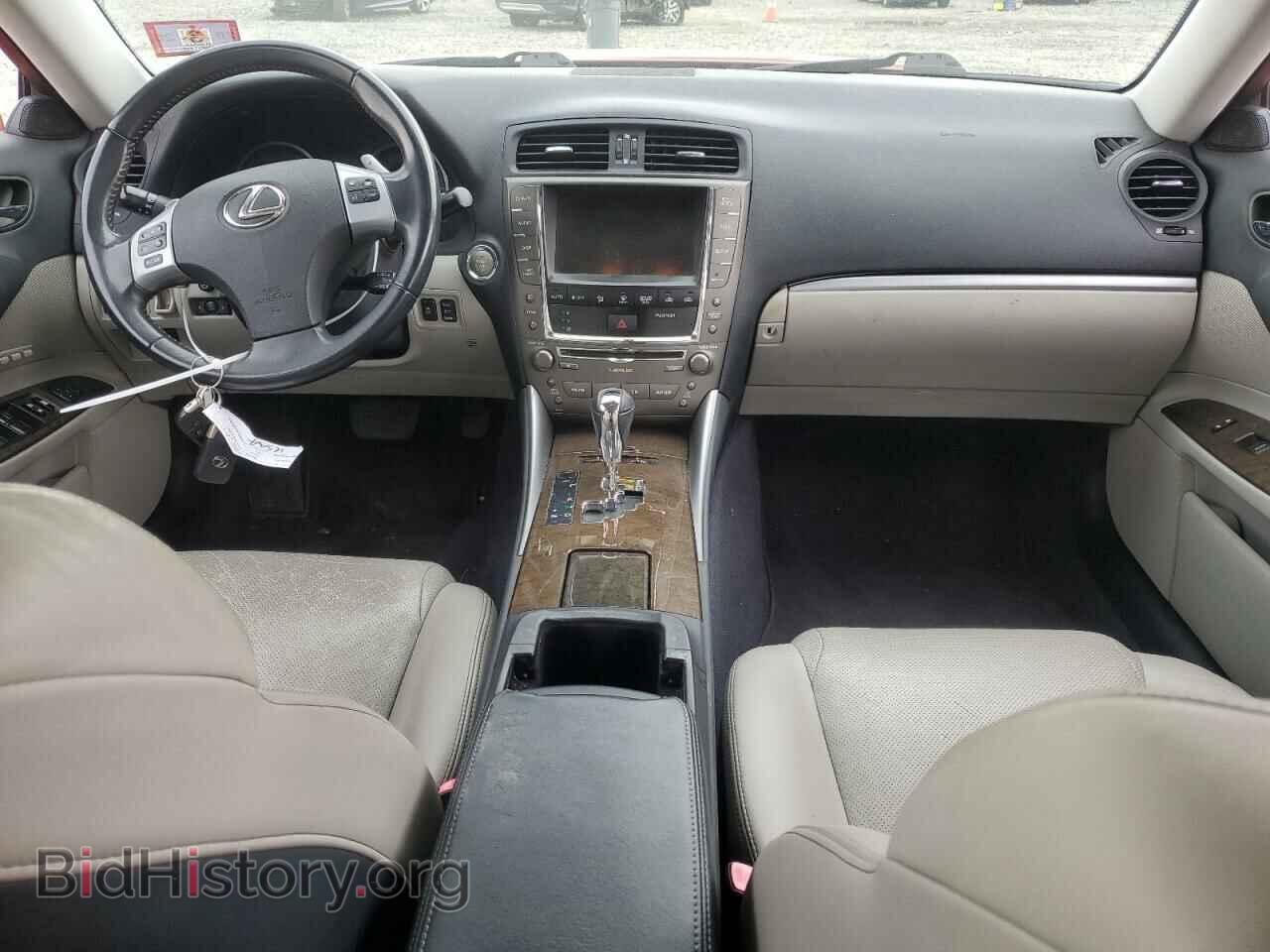 2011 LEXUS IS - VIN: JTHCF5C27B5046015 - Photo 8