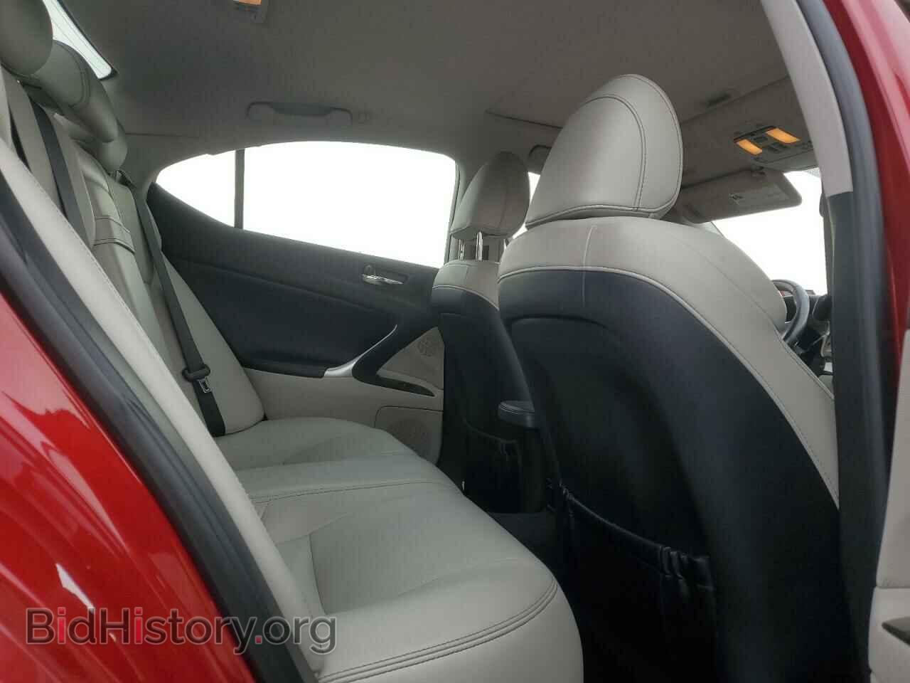 2011 LEXUS IS - VIN: JTHCF5C27B5046015 - Photo 10