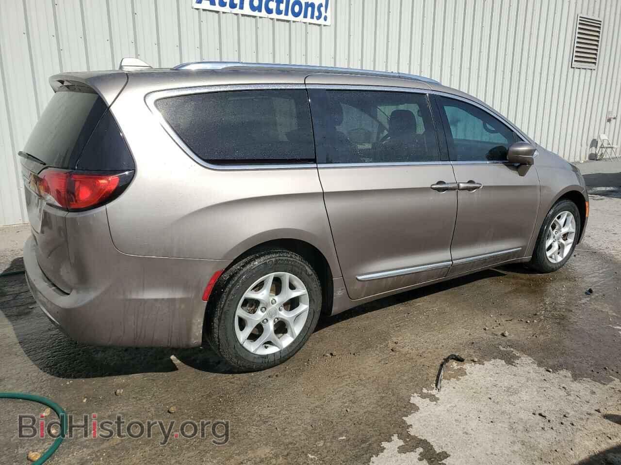 2017 CHRYSLER PACIFICA - VIN: 2C4RC1EG2HR757638 - Фото 3