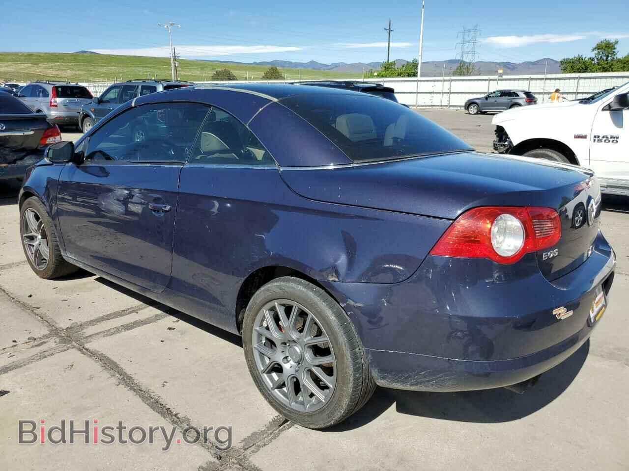 2007 VOLKSWAGEN EOS - VIN: WVWFA71F27V002574 - Фото 2