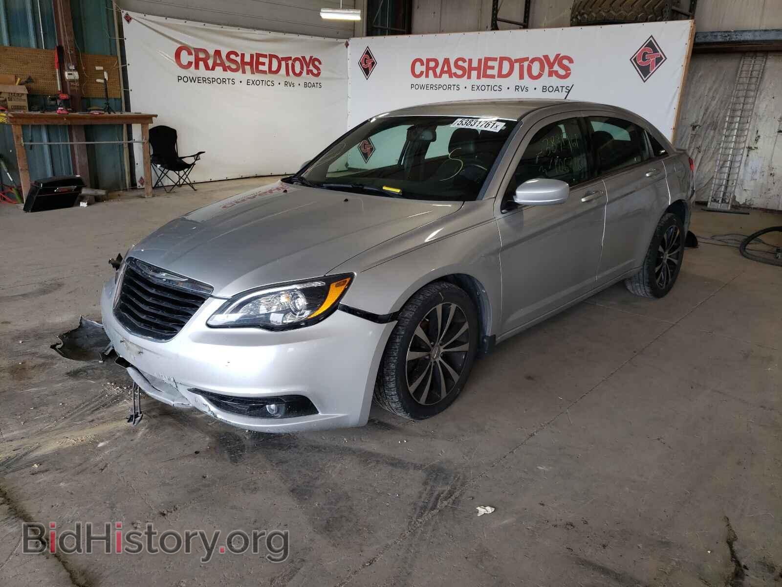 2012 CHRYSLER 200 - VIN: 1C3CCBHG6CN178394 - Фото 2