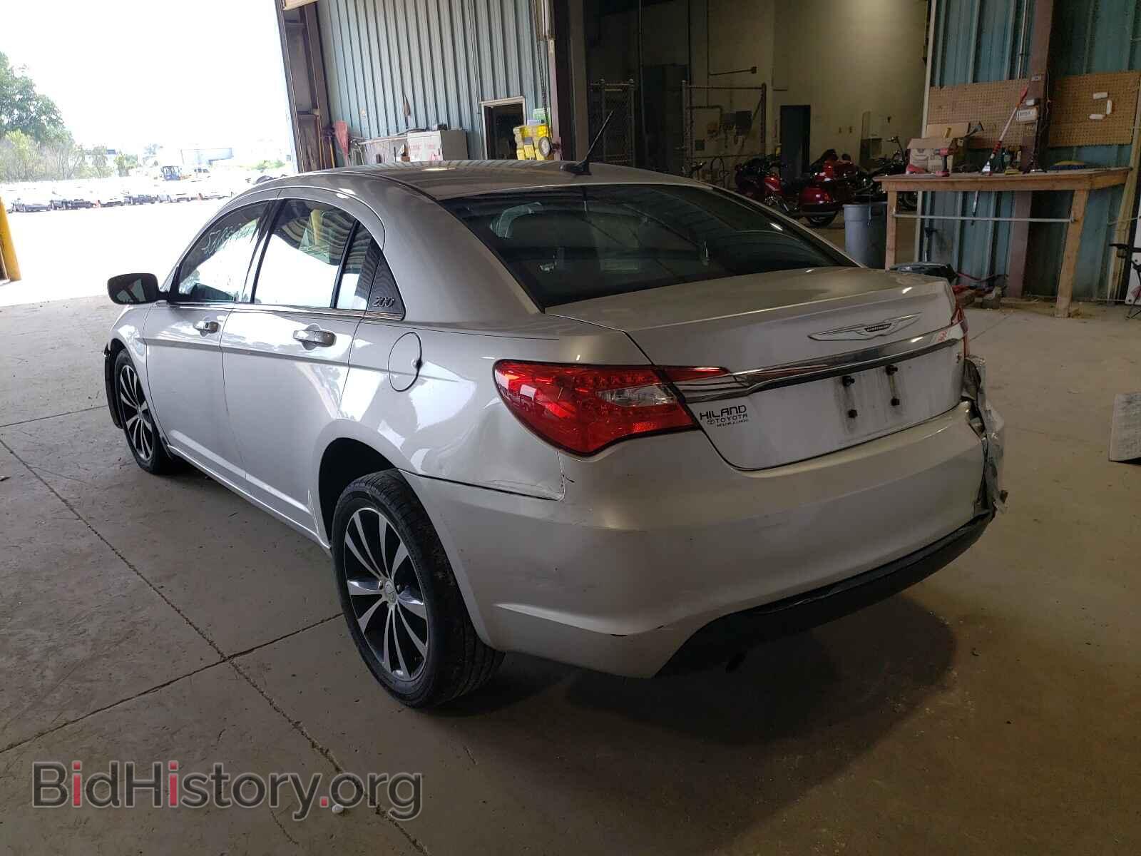 2012 CHRYSLER 200 - VIN: 1C3CCBHG6CN178394 - Фото 3
